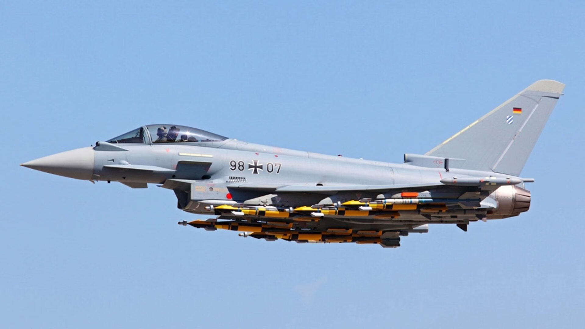 kaiyun官方网站-灰熊连续三年晋级季后赛,莫兰特稳定输出成关键,灰熊莫兰特2021赛季场均数据