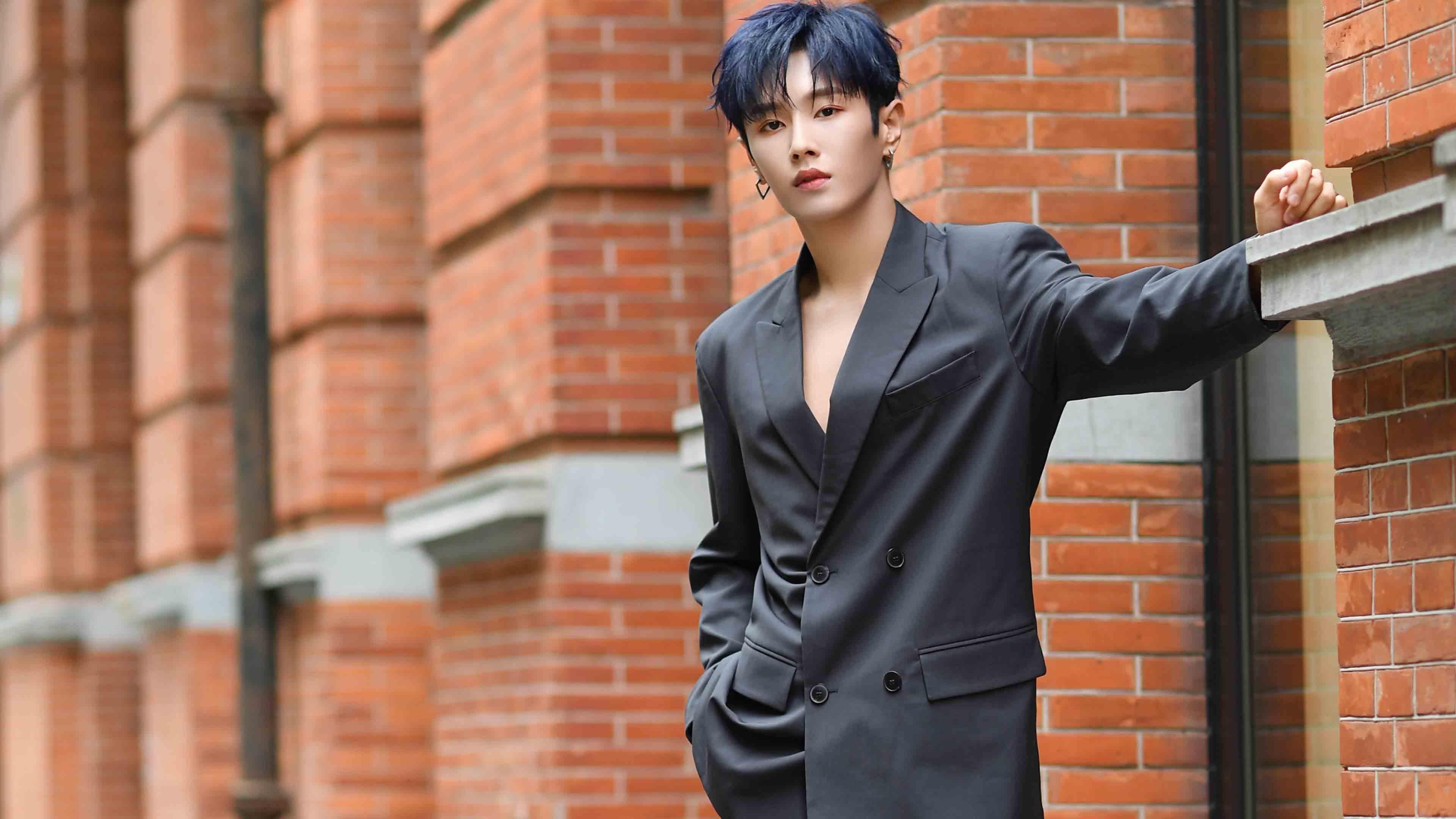 开云官方网站-西甲豪门厮杀,精彩瞬间和战术变化间互相辉映,西甲豪门什么意思