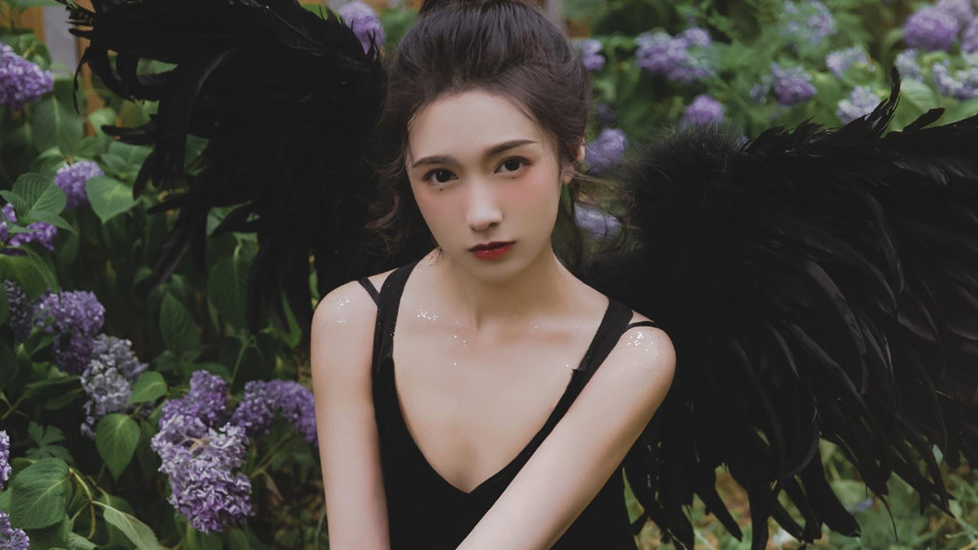 Kaiyun官方登录入口-新疆队球员发挥出色，击败对手取得胜利，新疆队打球