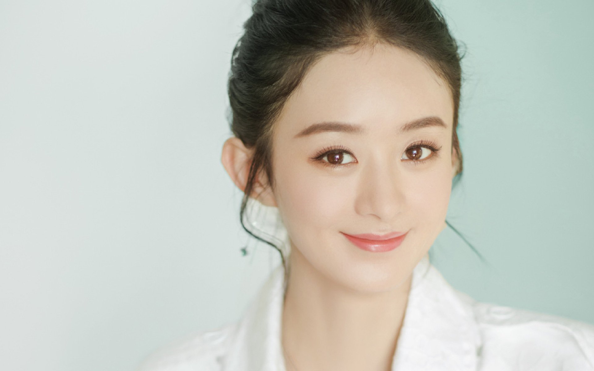 kaiyun.com-曼城大胜南安普顿，英超卫冕冠军实力依然强劲，曼城与南安普顿联赛杯录像