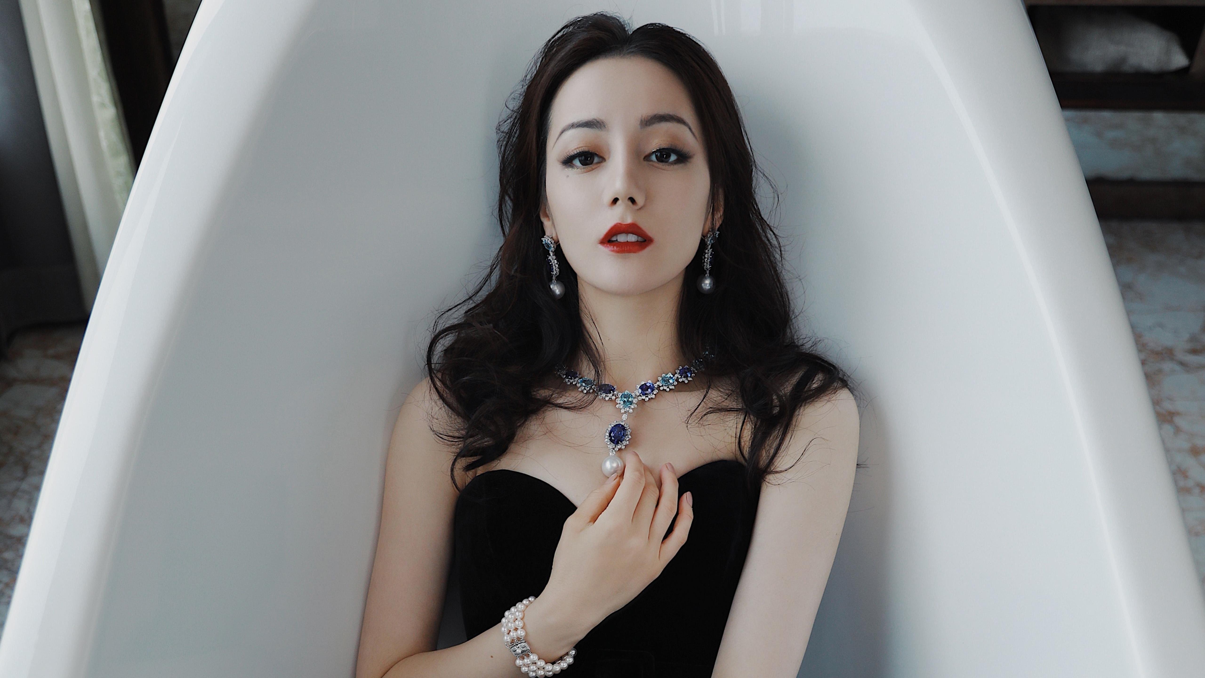 kaiyun中国官方网站-掘金主力中锋隔离后归队苦练，掘金主力后卫